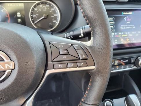 New 2025 Nissan Versa SR w/ Trunk Package image 23