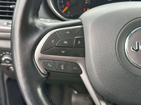 Used 2021 Jeep Grand Cherokee Freedom Edition image 20