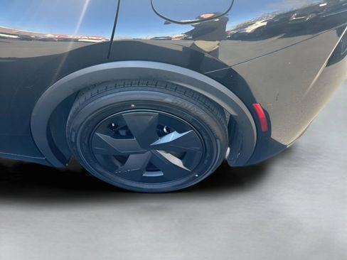 Used 2024 Toyota Prius LE image 15