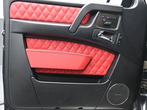 Used 2017 Mercedes-Benz G 63 AMG 4MATIC image 9