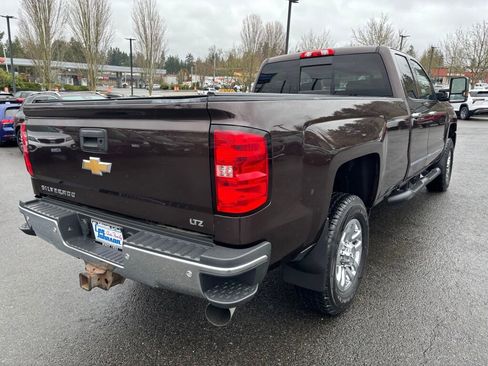 Used 2016 Chevrolet Silverado 3500 LTZ image 5