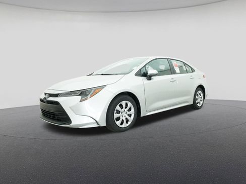 New 2026 Toyota Corolla LE image 17