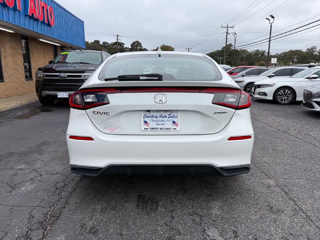 Used 2022 Honda Civic Sport image 6