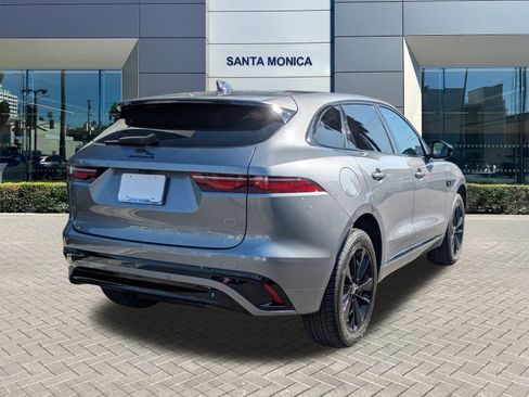 Used 2024 Jaguar F-PACE R-Dynamic S image 5