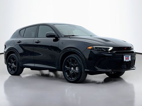 Used 2024 Dodge Hornet R/T Plus w/ R/T Blacktop Package image 1