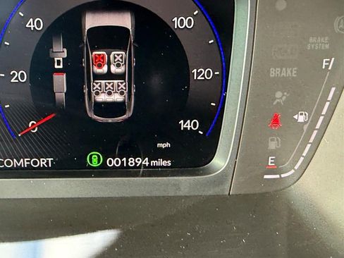 Certified 2025 Acura ADX A-Spec image 23