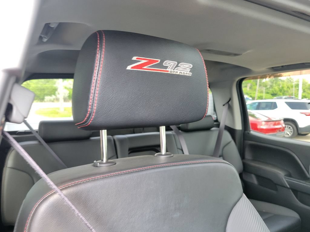 Used 2017 GMC Sierra 1500 SLT w/ All Terrain Package AWD/4WD image 44