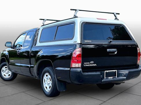 Used 2015 Toyota Tacoma 2WD Access Cab w/ Convenience Package image 11