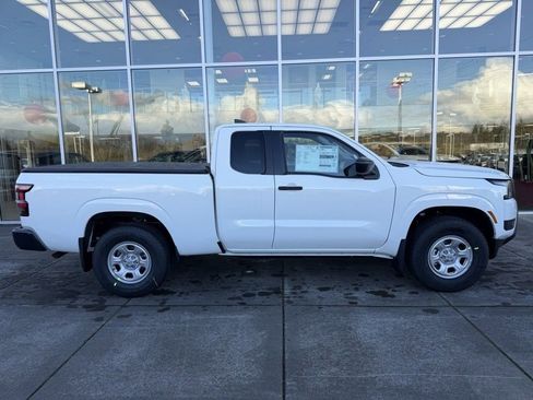 New 2026 Nissan Frontier S image 8