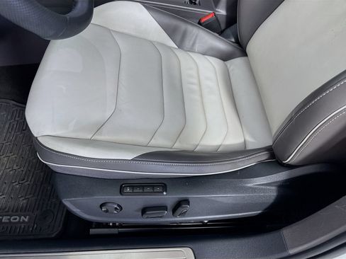 Used 2021 Volkswagen Arteon SEL FWD image 19
