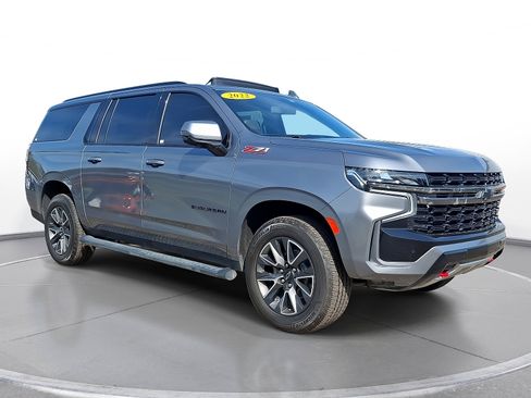 Used 2022 Chevrolet Suburban Z71 w/ Luxury Package AWD/4WD image 1