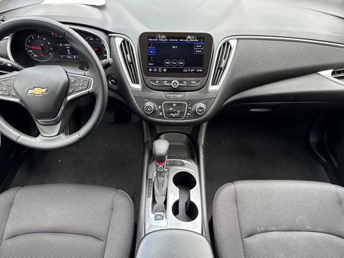 Used 2024 Chevrolet Malibu RS image 15