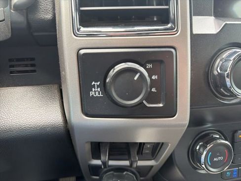 Used 2020 Ford F250 Lariat w/ Lariat Value Package AWD/4WD image 24