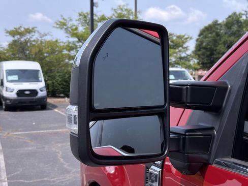Used 2024 Ford F350 Lariat w/ Chrome Package AWD/4WD image 15
