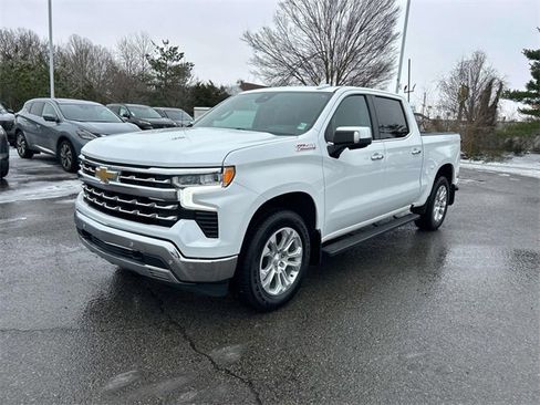Used 2022 Chevrolet Silverado 1500 LTZ w/ LTZ Premium Package image 9
