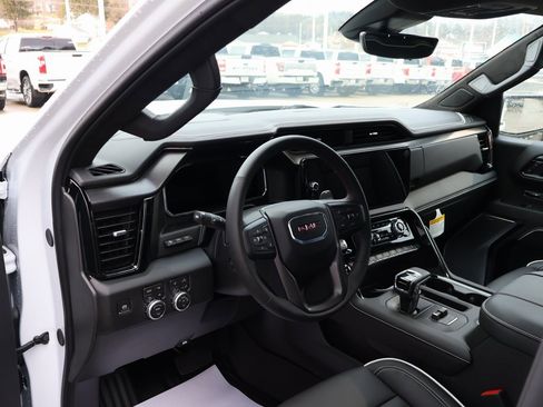 New 2026 GMC Sierra 1500 AT4X w/ LPO, Black Badging Package image 25