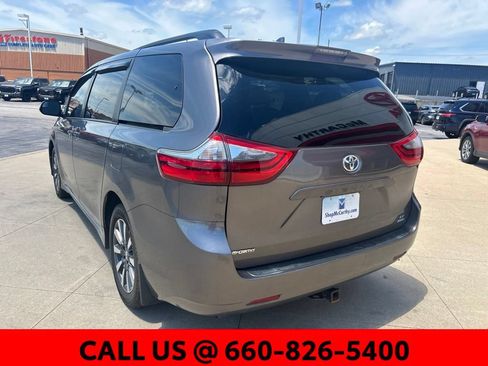 Used 2020 Toyota Sienna LE AWD/4WD image 14