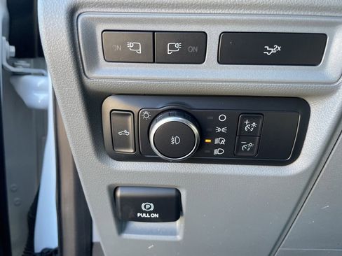 Certified 2022 Ford F150 XLT w/ Equipment Group 302A High image 13