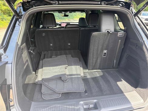 Used 2025 INFINITI QX60 Luxe w/ Black Edition FWD image 31