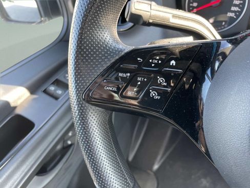 Used 2025 Mercedes-Benz Sprinter 2500 image 10