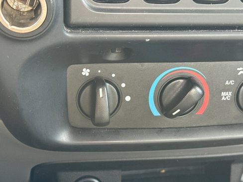 Used 2011 Ford Ranger XL RWD image 23