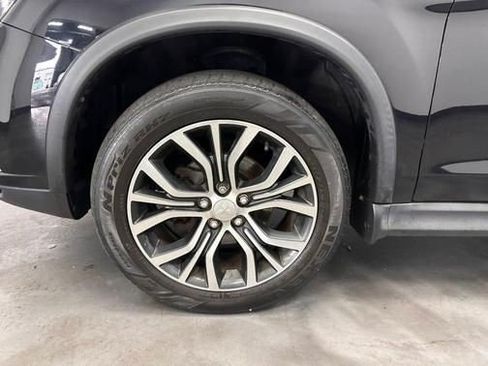 Used 2019 Mitsubishi Outlander Sport ES FWD image 19