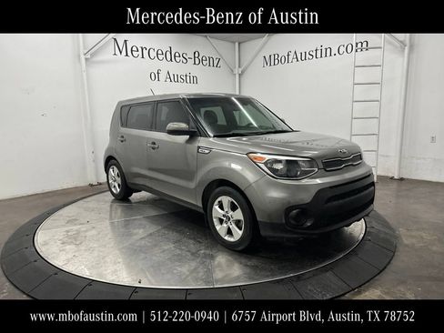 Used 2017 Kia Soul FWD image 1
