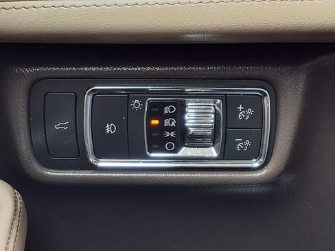 Used 2020 Lincoln Aviator Reserve w/ Elements Package Plus RWD image 10