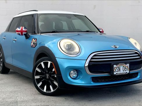 Used 2015 MINI Cooper 4-Door Hardtop FWD image 21