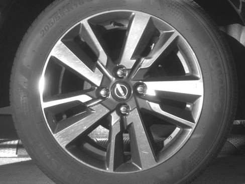 Used 2025 Nissan Versa SV FWD image 15