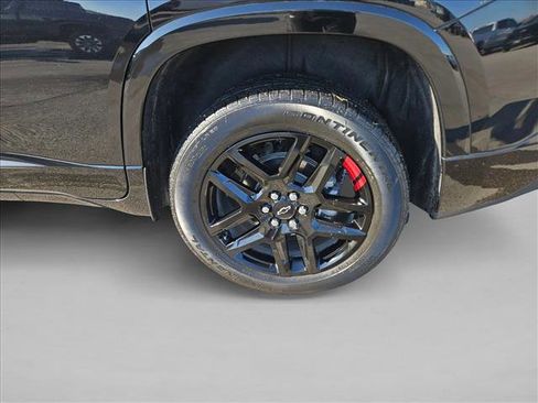 Used 2023 Chevrolet Traverse Premier w/ Redline Edition image 9