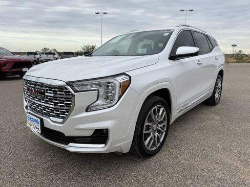 Certified 2024 GMC Terrain Denali image 4