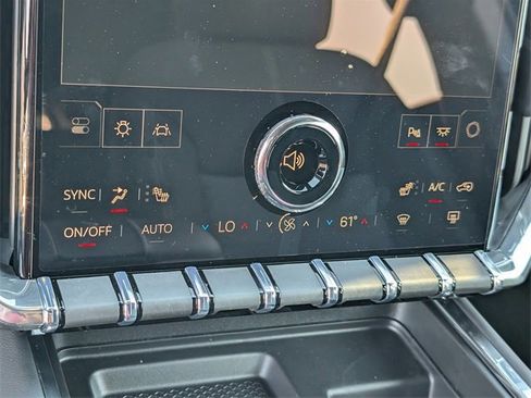 New 2026 GMC Acadia Elevation image 13