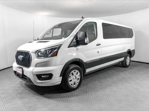 Used 2023 Ford Transit 350 XLT image 2