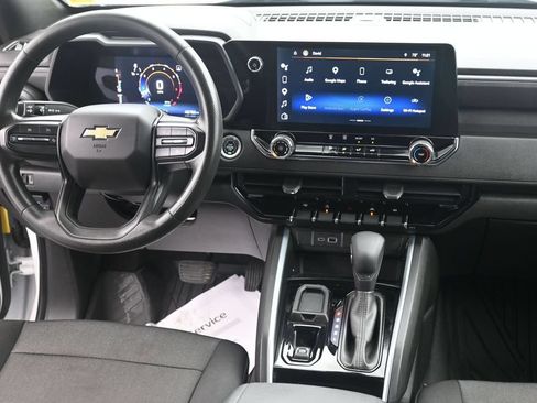 Used 2023 Chevrolet Colorado W/T RWD image 14