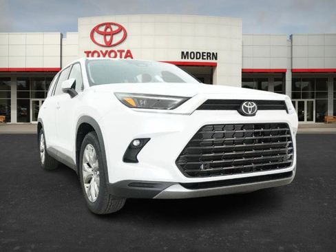 New 2026 Toyota Grand Highlander Limited image 31