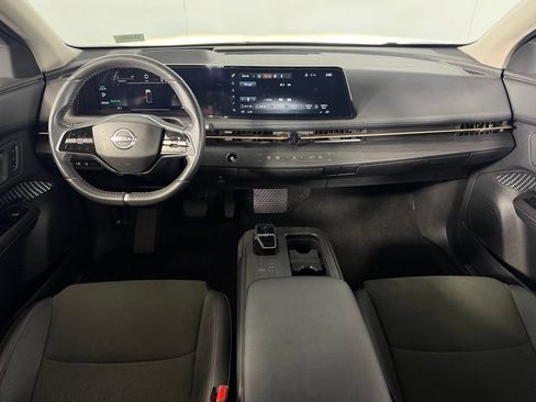 Used 2024 Nissan Ariya AWD image 15