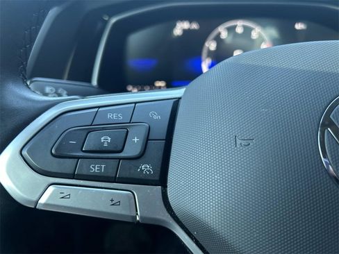 Used 2024 Volkswagen Jetta SE image 22