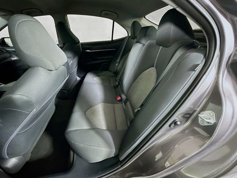 Used 2022 Toyota Camry LE FWD image 25