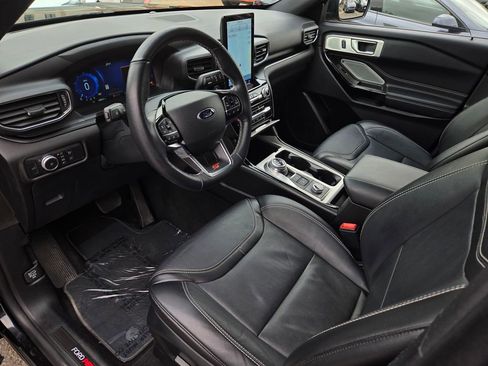 Used 2022 Ford Explorer ST w/ Equipment Group 401A AWD/4WD image 13