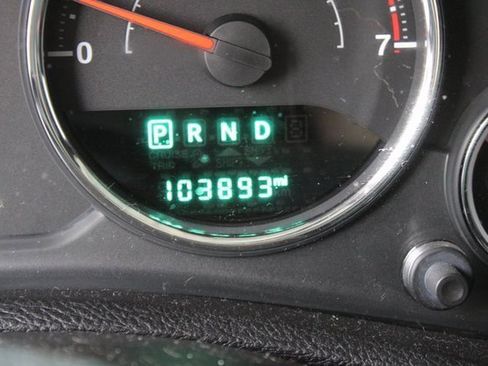 Used 2015 Jeep Wrangler Unlimited Sahara image 8