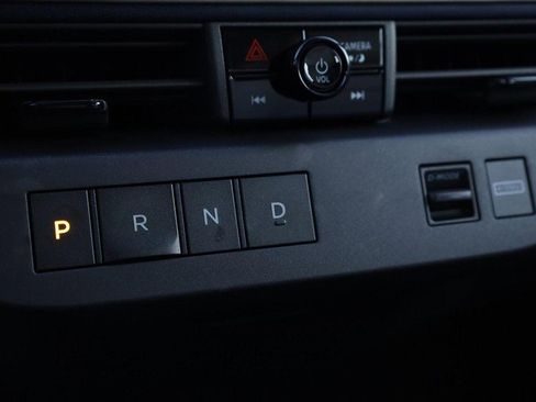 New 2026 Nissan Leaf Platinum+ w/ Cargo Package (Platinum+) image 17