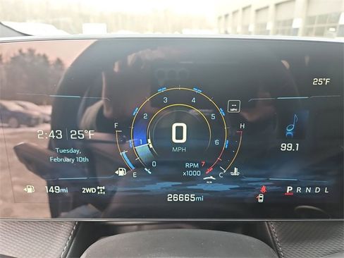 Used 2025 Chevrolet Equinox LT w/ Convenience Package II image 12