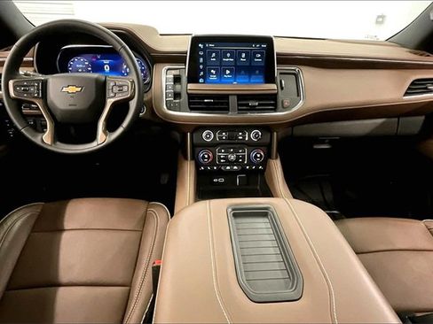 Used 2024 Chevrolet Tahoe High Country image 15