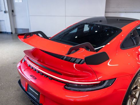 Certified 2024 Porsche 911 GT3 RWD image 30