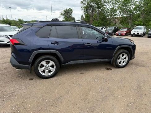 Used 2019 Toyota RAV4 XLE w/ Convenience Package AWD/4WD image 7