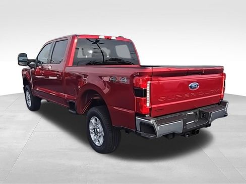 New 2026 Ford F250 XLT w/ XLT Premium Package AWD/4WD image 7