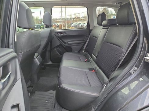 Used 2015 Subaru Forester 2.0XT Premium image 15