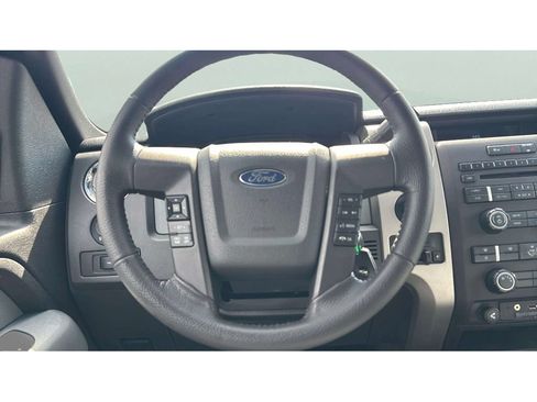 Used 2011 Ford F150 XLT w/ XLT Chrome Pkg AWD/4WD image 13