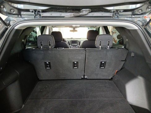 Used 2019 Chevrolet Equinox LS w/ LS Convenience Package image 13